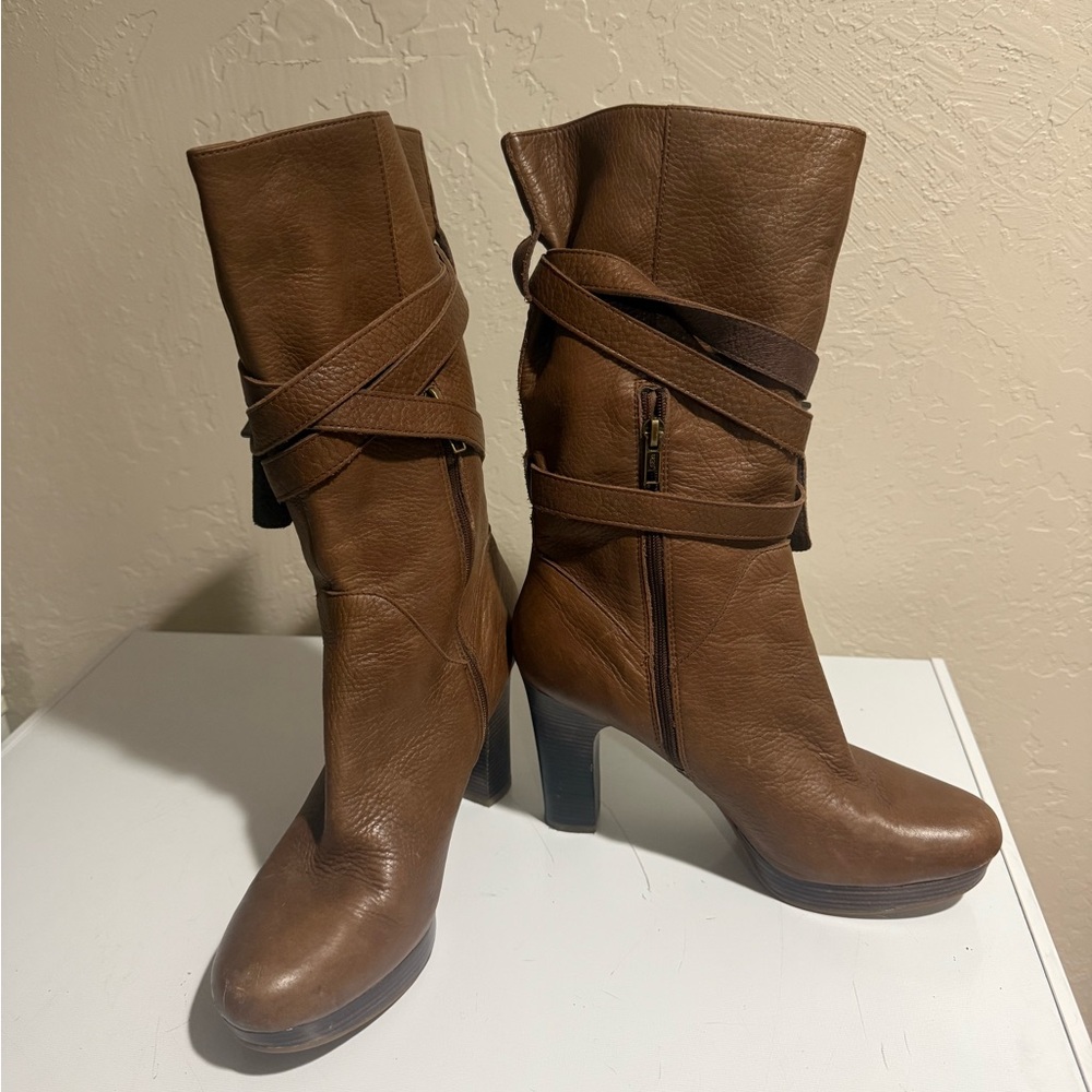 UGG Women's Tan Heeled Boots